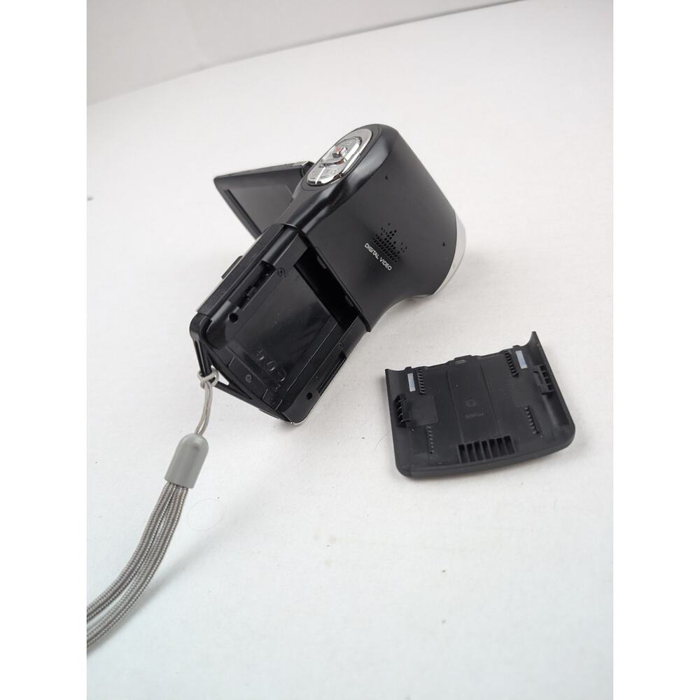 SVP HD Camcorder Digital Video Camera Flip Screen 20X Zoom Untested Black - Picture 3 of 10